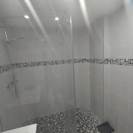 St Joseph Cosy With Ac Centre Apartment *